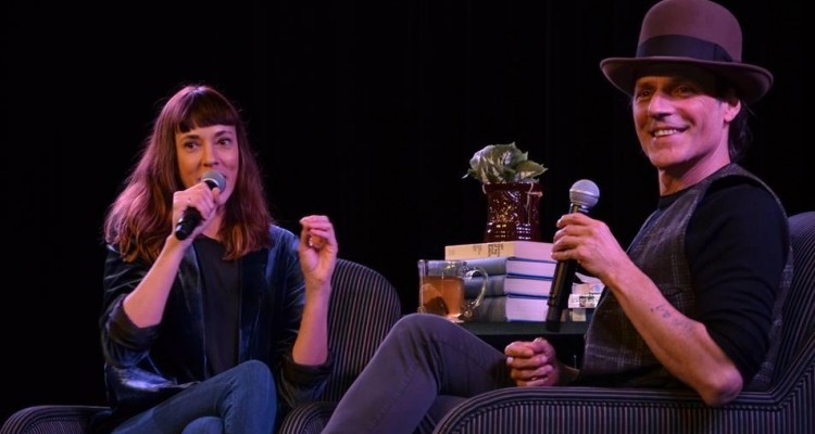 Chez Georges-Émile: Rencontre intimiste entre Jean Leloup, Catherine Pogonat et le public