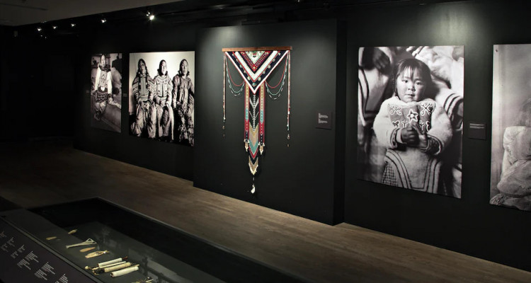 Piqutiapiit: l’exposition qui célèbre l’ingéniosité des femmes inuit