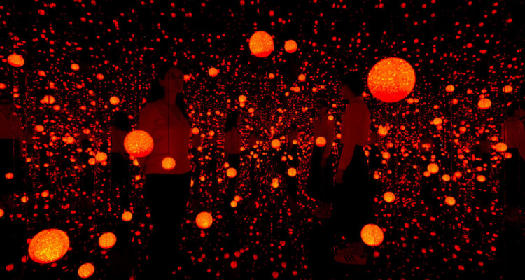 Yayoi Kusama | Une artiste de renommée mondiale exposée pour la première fois au Québec