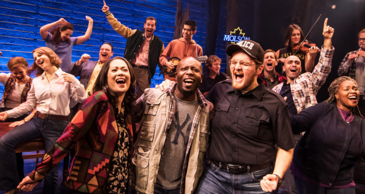 Come From Away | une histoire de communauté, de générosité et d’adaptation
