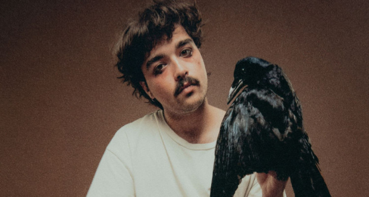 Entrevue | «Quand je pleure, je suis content», un album introspectif et vibrant