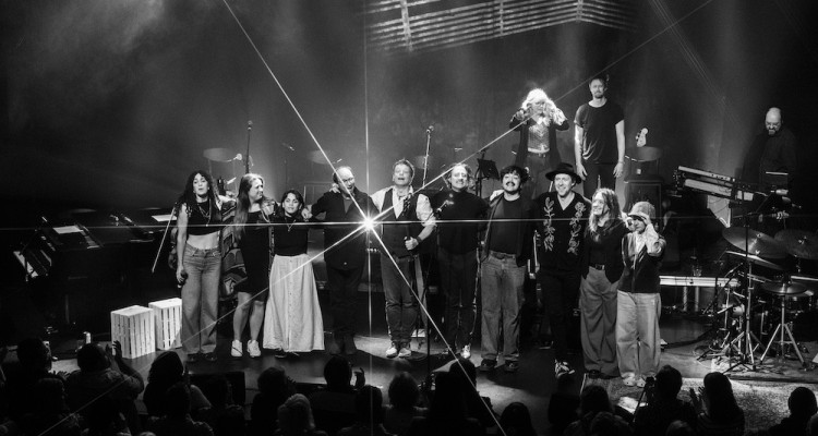 Festival en chanson de Petite-Vallée 2025 | Jour 2 : Jonny Arsenault et La Marée du Forgeron