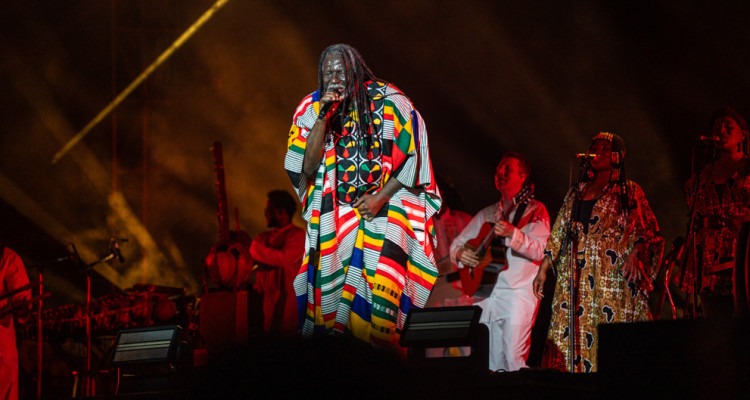 Francos 2025 | Luttes sociales sur fond de reggae avec Tiken Jah Fakoly