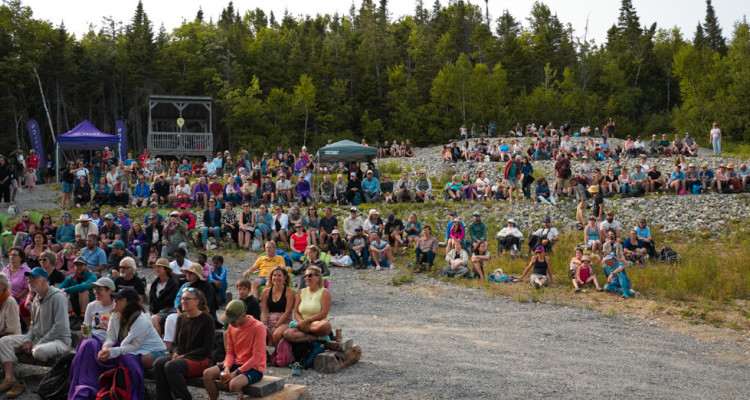 Festival Musique du Bout du Monde 2025 | Jours 1 et 2 avec The Lemon Bucket Orkestra, Djely Tapa et Quimorucru
